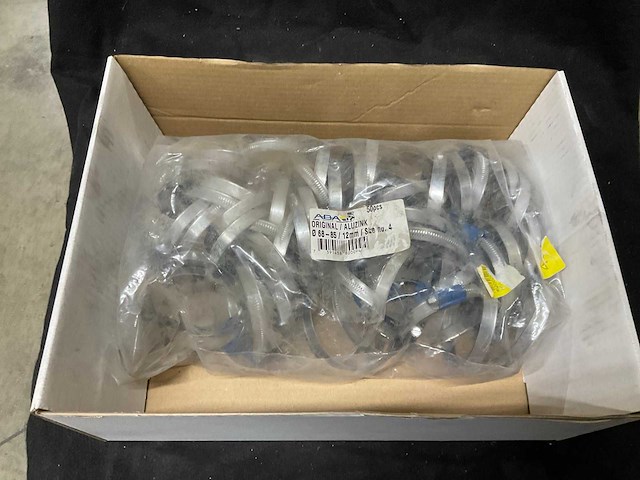Slangenklemmen 85 mm / rol daklood - afbeelding 1 van  3