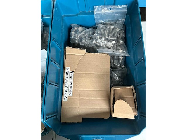 Slangenklemmen, bouten en luchtslangen - afbeelding 6 van  8