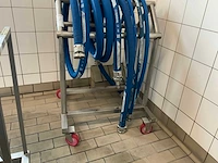 Slangentrolley met slangen - afbeelding 2 van  4