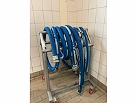 Slangentrolley met slangen - afbeelding 3 van  4