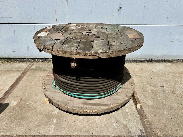Slanghaspel met hydraulische slang - afbeelding 1 van  4