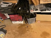 Slatwall wandhaken en plateaus lamellenwand - afbeelding 2 van  21