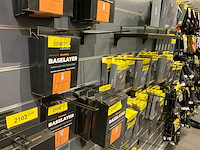 Slatwall, wandhaken en plateaus - afbeelding 11 van  13