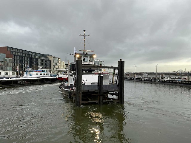 Sleepboot met duwsteven ‘labiata’ eni 02321998 - afbeelding 5 van  123