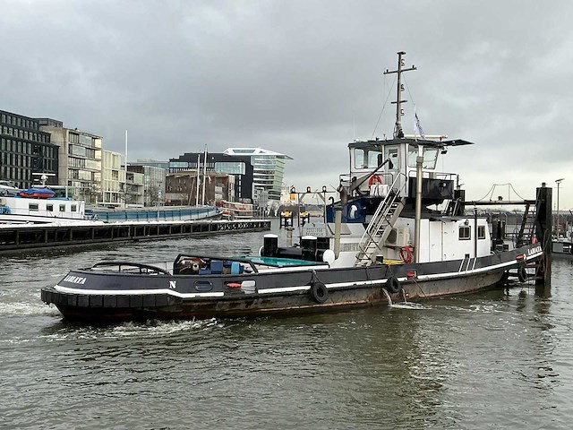 Sleepboot met duwsteven ‘labiata’ eni 02321998 - afbeelding 11 van  123