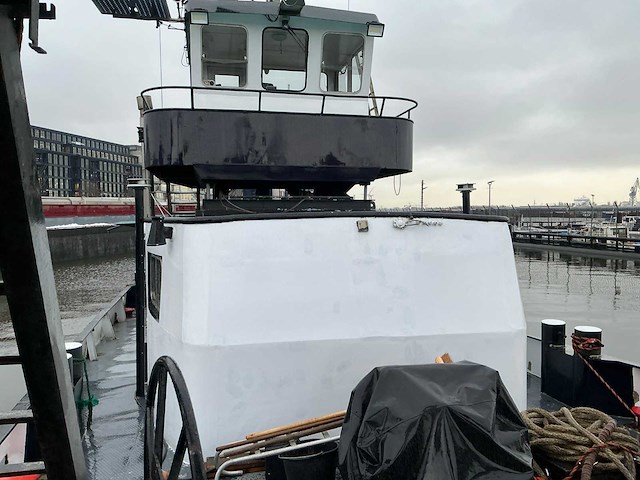 Sleepboot met duwsteven ‘labiata’ eni 02321998 - afbeelding 2 van  123