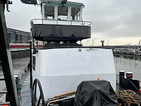 Sleepboot met duwsteven ‘labiata’ eni 02321998 - afbeelding 2 van  123