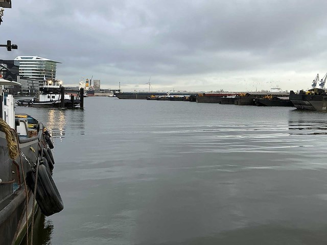 Sleepboot met duwsteven ‘labiata’ eni 02321998 - afbeelding 20 van  123