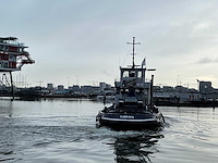 Sleepboot met duwsteven ‘labiata’ eni 02321998 - afbeelding 26 van  123