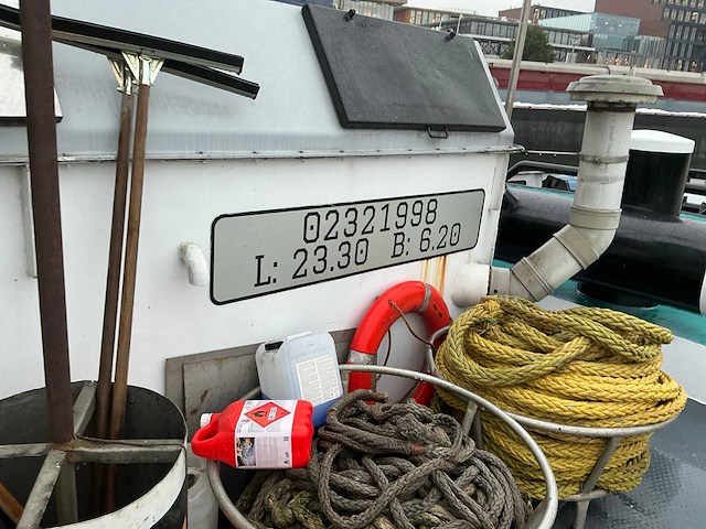 Sleepboot met duwsteven ‘labiata’ eni 02321998 - afbeelding 24 van  123