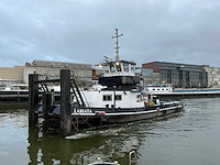 Sleepboot met duwsteven ‘labiata’ eni 02321998