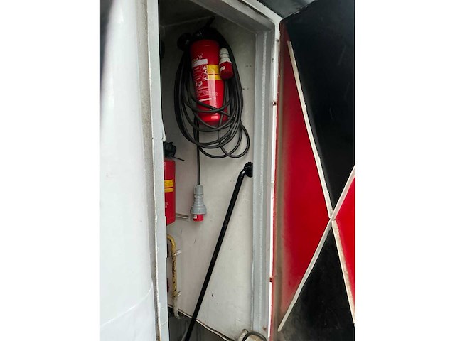 Sleepboot met duwsteven ‘labiata’ eni 02321998 - afbeelding 50 van  123