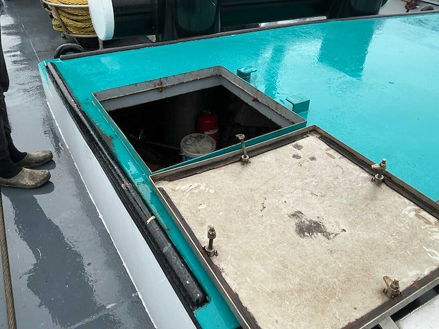 Sleepboot met duwsteven ‘labiata’ eni 02321998 - afbeelding 71 van  123