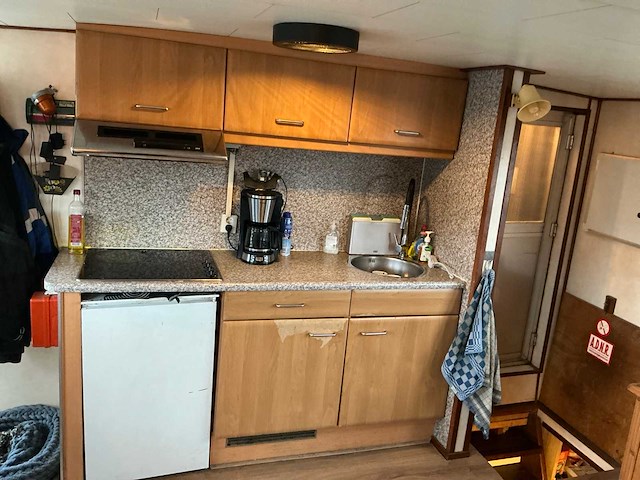 Sleepboot met duwsteven ‘labiata’ eni 02321998 - afbeelding 77 van  123