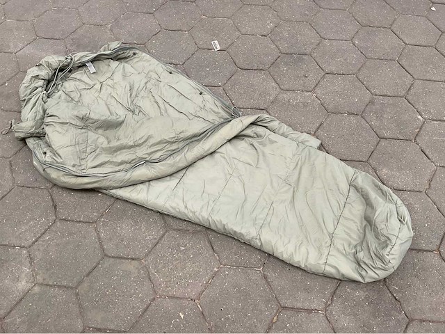 Sleeping bag - afbeelding 1 van  5