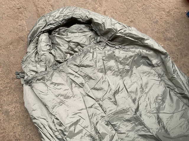 Sleeping bag - afbeelding 2 van  4