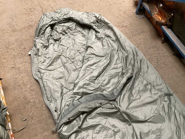 Sleeping bag - afbeelding 3 van  5