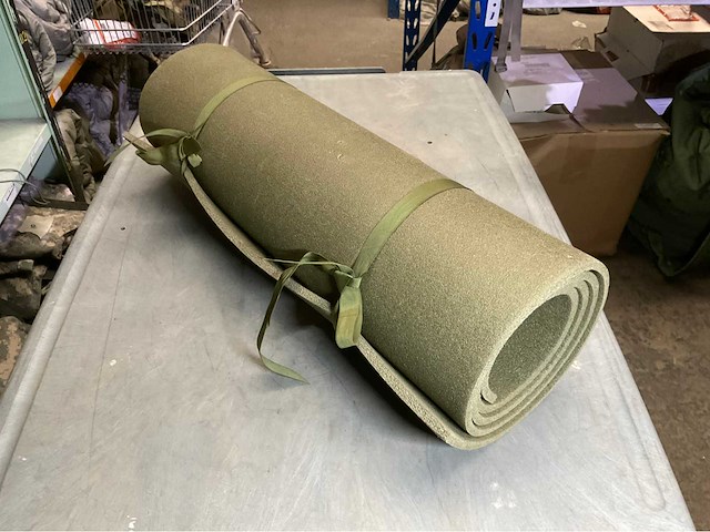 Sleeping mat (7x) - afbeelding 1 van  2
