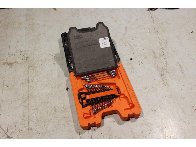 Sleutel en doppenset bahco incompleet in koffer. - afbeelding 1 van  2