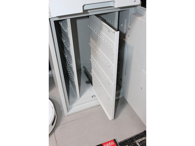 Sleutelkuis met codeslot salvus ps310. afmeting 45 x 41 x 61 cm. bouwjaar 2024 veiligheidsniveau s2. met ... - afbeelding 3 van  5