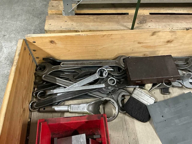Sleutels en ponzen grote maten - afbeelding 3 van  11