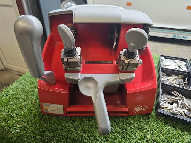 Sleutelslijper silca, rekord 1151551100108, rood - afbeelding 5 van  12
