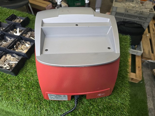 Sleutelslijper silca, rekord 1151551100108, rood - afbeelding 8 van  12