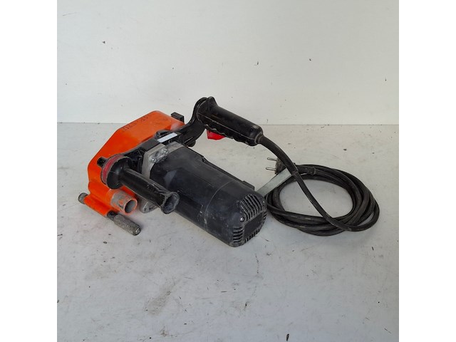 Sleuvenzaagmachine 230 v ~ mtd, sd1500, bouwjaar 2018 - afbeelding 1 van  9