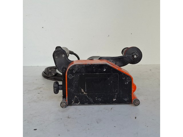 Sleuvenzaagmachine 230 v ~ mtd, sd1500, bouwjaar 2018 - afbeelding 4 van  9