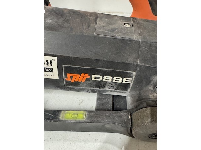 Sleuvenzaagmachine spit, d88e - afbeelding 2 van  6