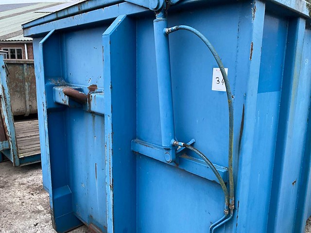 Slibcontainer - afbeelding 6 van  7