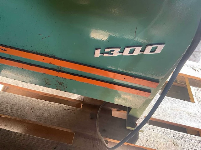Slijp - 1300 schaatsen slijpmachine - rondslijpmachine - afbeelding 6 van  6