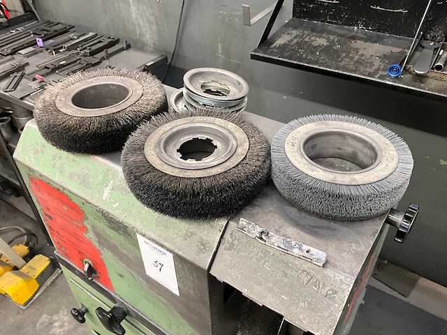 Slijp- en afbraammachine - afbeelding 5 van  6