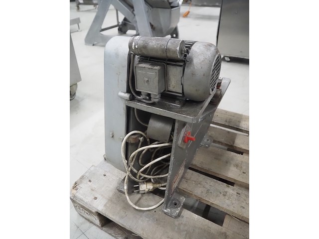 Slijp machinefabriek - afbeelding 3 van  8