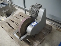 Slijp machinefabriek
