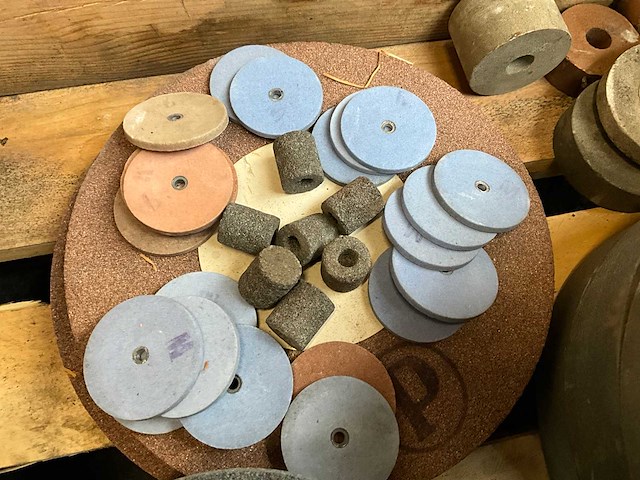 Slijpstenen - afbeelding 6 van  7