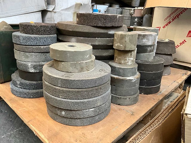 Slijpstenen - afbeelding 6 van  6