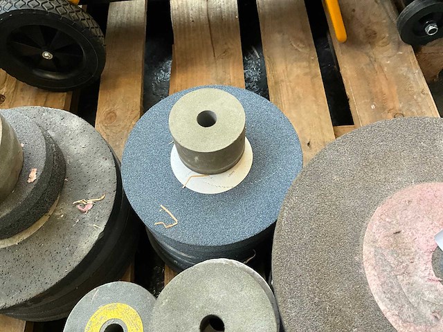 Slijpstenen - afbeelding 6 van  6