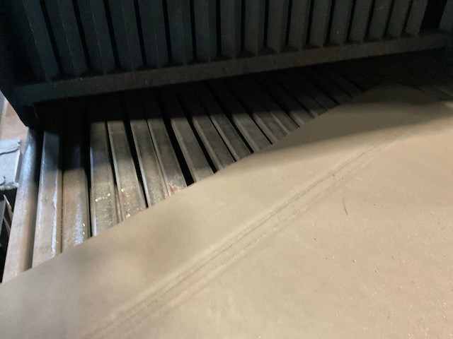 Slijptafel met afzuiging - afbeelding 4 van  14