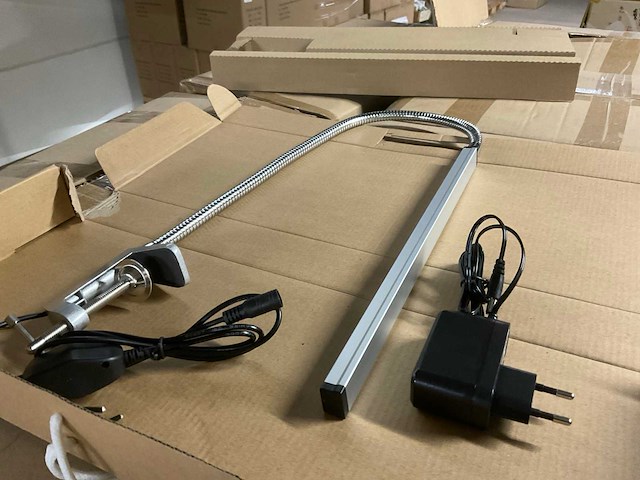 Slimline ks-ptl003 manicure led tafellamp (5x) - afbeelding 1 van  4