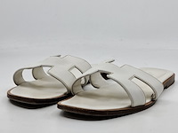 Slippers, hermès, wit/bruin, maat 39 - afbeelding 1 van  9