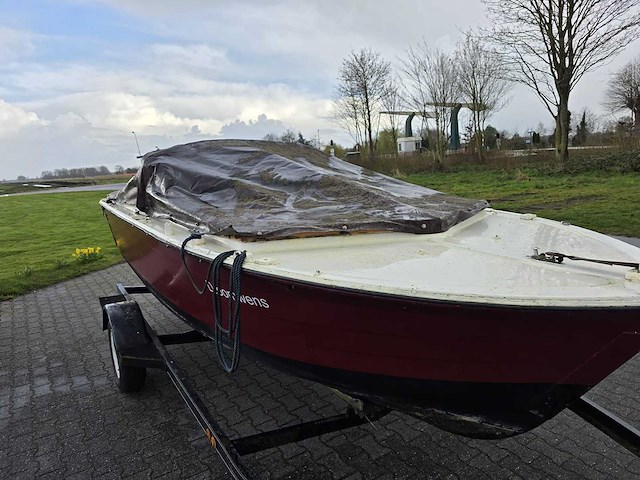 Sloep - aquatrail trailer - sloep met trailer en honda 20 pk 4-takt buitenboordmotor - afbeelding 1 van  56