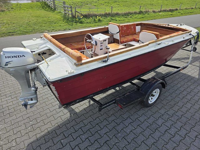 Sloep - aquatrail trailer - sloep met trailer en honda 20 pk 4-takt buitenboordmotor - afbeelding 8 van  56