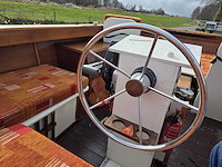 Sloep - aquatrail trailer - sloep met trailer en honda 20 pk 4-takt buitenboordmotor - afbeelding 15 van  56