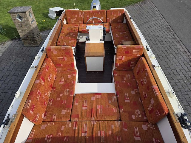 Sloep - aquatrail trailer - sloep met trailer en honda 20 pk 4-takt buitenboordmotor - afbeelding 26 van  56
