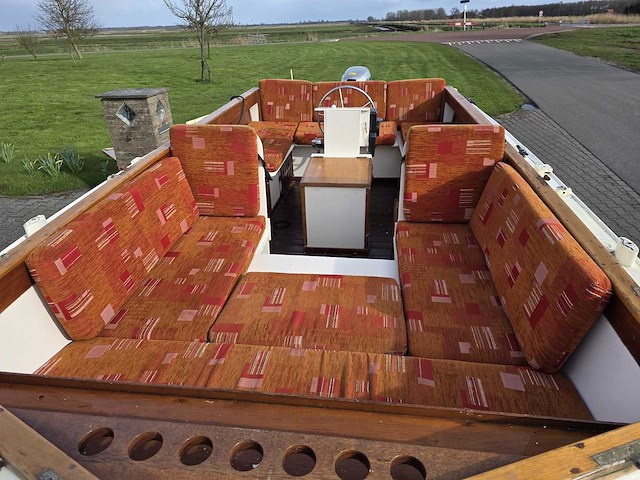 Sloep - aquatrail trailer - sloep met trailer en honda 20 pk 4-takt buitenboordmotor - afbeelding 28 van  56