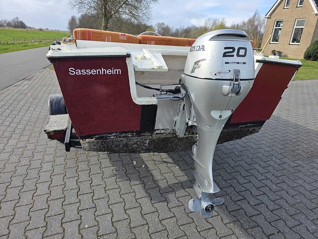 Sloep - aquatrail trailer - sloep met trailer en honda 20 pk 4-takt buitenboordmotor - afbeelding 53 van  56