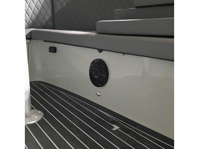 Sloep met df100b suzuki buitenboordmotor (2024), primeur, 710, 2025 - afbeelding 32 van  75