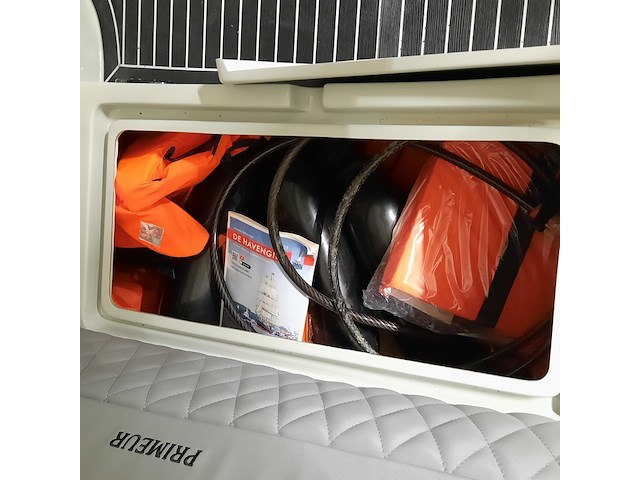 Sloep met df100b suzuki buitenboordmotor (2024), primeur, 710, 2025 - afbeelding 59 van  75