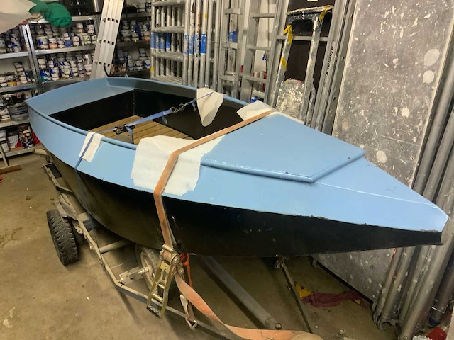 Sloep met motor en trailer - afbeelding 6 van  13